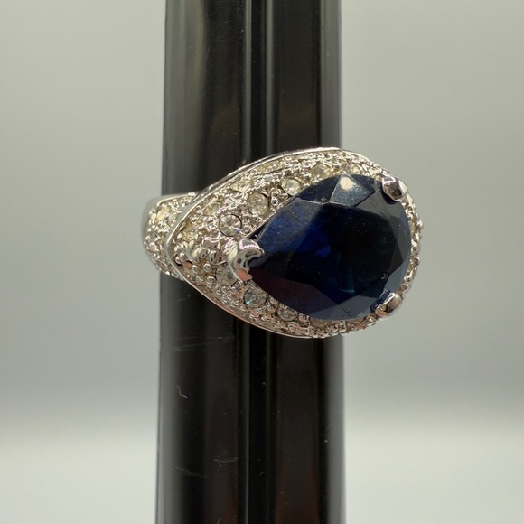 Beautiful Pear-Shaped Blue Glass Halo Ring with CZ Encrusted Base - Statement - Picture 10 of 15